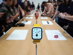 Apple Watch Series 5 giá bao nhiêu và thêm tính năng gì?