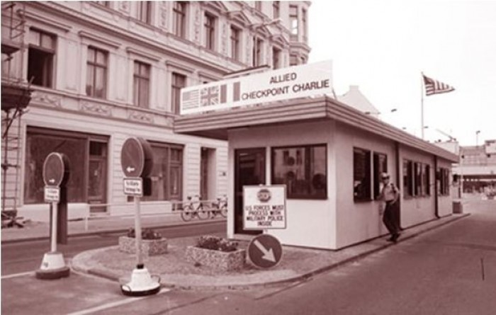 ai ngan chan chien tranh hat nhan giua my va lien xo phan 2