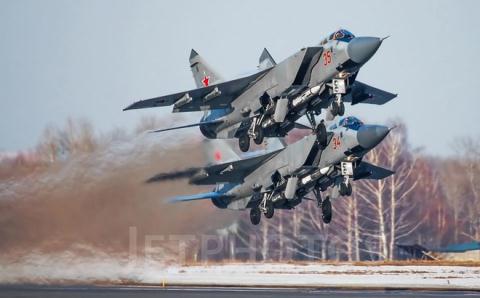 nga toan tinh khi cho mig 31 danh chan tang binh luu