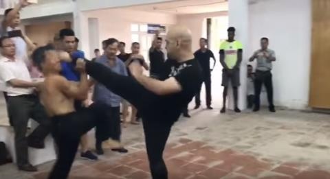 Chưởng môn Huỳnh Tuấn Kiệt sẵn sàng tiếp Flores chuong mon huynh tuan kiet san sang tiep flores