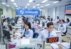 pho giam doc eximbank tphcm bo tron cung 245 ti dong