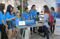 ong chu hang tivi viet danh 5 trieu usd cho cac startup
