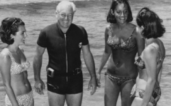 Thủ tướng Australia biến mất khi đi bơi và bí ẩn 50 năm chưa giải mã