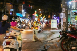 cong nhan metro sai gon phoi minh thi cong duoi nang nong