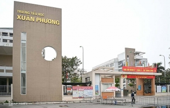 15 học sinh trường Xuân Phương được rời khu cách ly