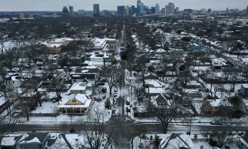 Loạt lãnh đạo điện lực Texas từ chức sau thảm họa băng giá