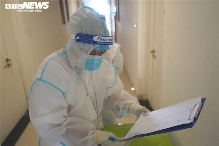 Nhìn lại chặng đường chống dịch 'cam go nhất lịch sử' ở TP.HCM trong năm qua - 2