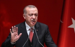 Tổng thống Erdogan mở cửa biên giới cho người tị nạn tràn vào châu Âu