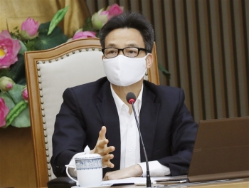 Phó Thủ tướng: "Phải chiến thắng dịch bệnh bằng công thức của Việt Nam"