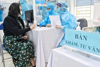 Gần 16.000 người đã tiêm vaccine Covid-19