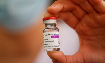 Một nhân viên y tế chết sau tiêm vaccine AstraZeneca