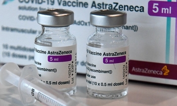 Hơn 122 triệu ca Covid-19 toàn cầu, EU nối lại tiêm vaccine AstraZeneca