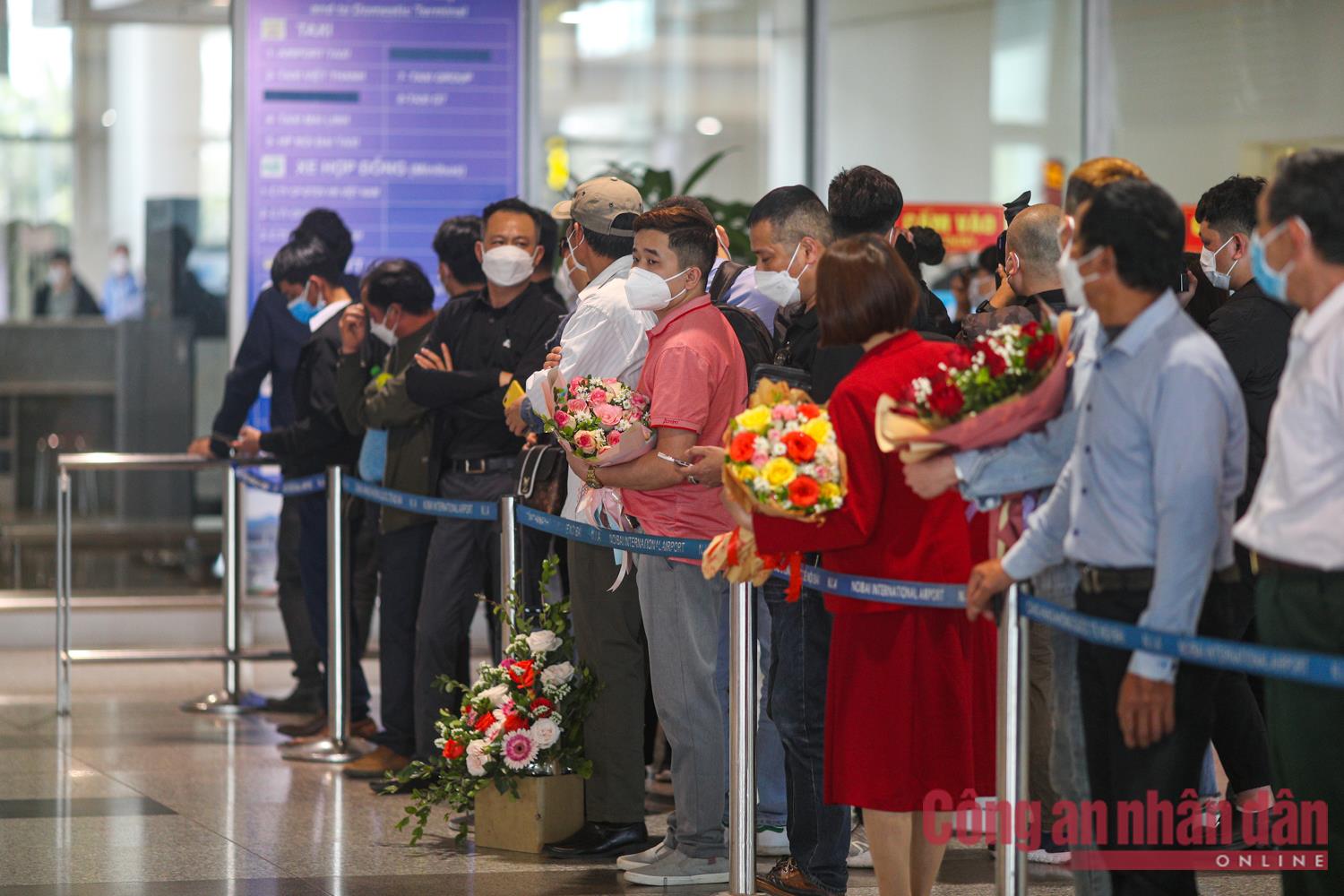 Công dân Việt Nam trở về từ vùng chiến sự Ukraine -0