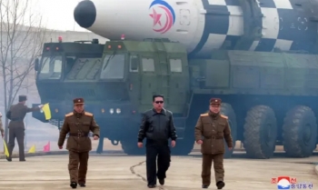 Triều Tiên lên tiếng về vụ thử tên lửa "quái vật"