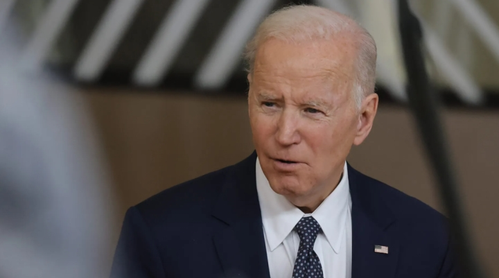 Bị phóng viên hỏi dồn về lệnh trừng phạt Nga, ông Biden phản ứng gay gắt - 1