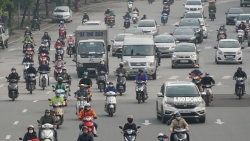 tu hom nay hang an trung tam thuong mai ha noi mo cua tro lai