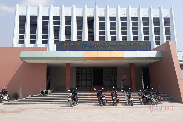 Giám đốc tường trình không trung thực việc bán chuông cho đồng nát giam doc tuong trinh khong trung thuc viec ban chuong cho dong nat