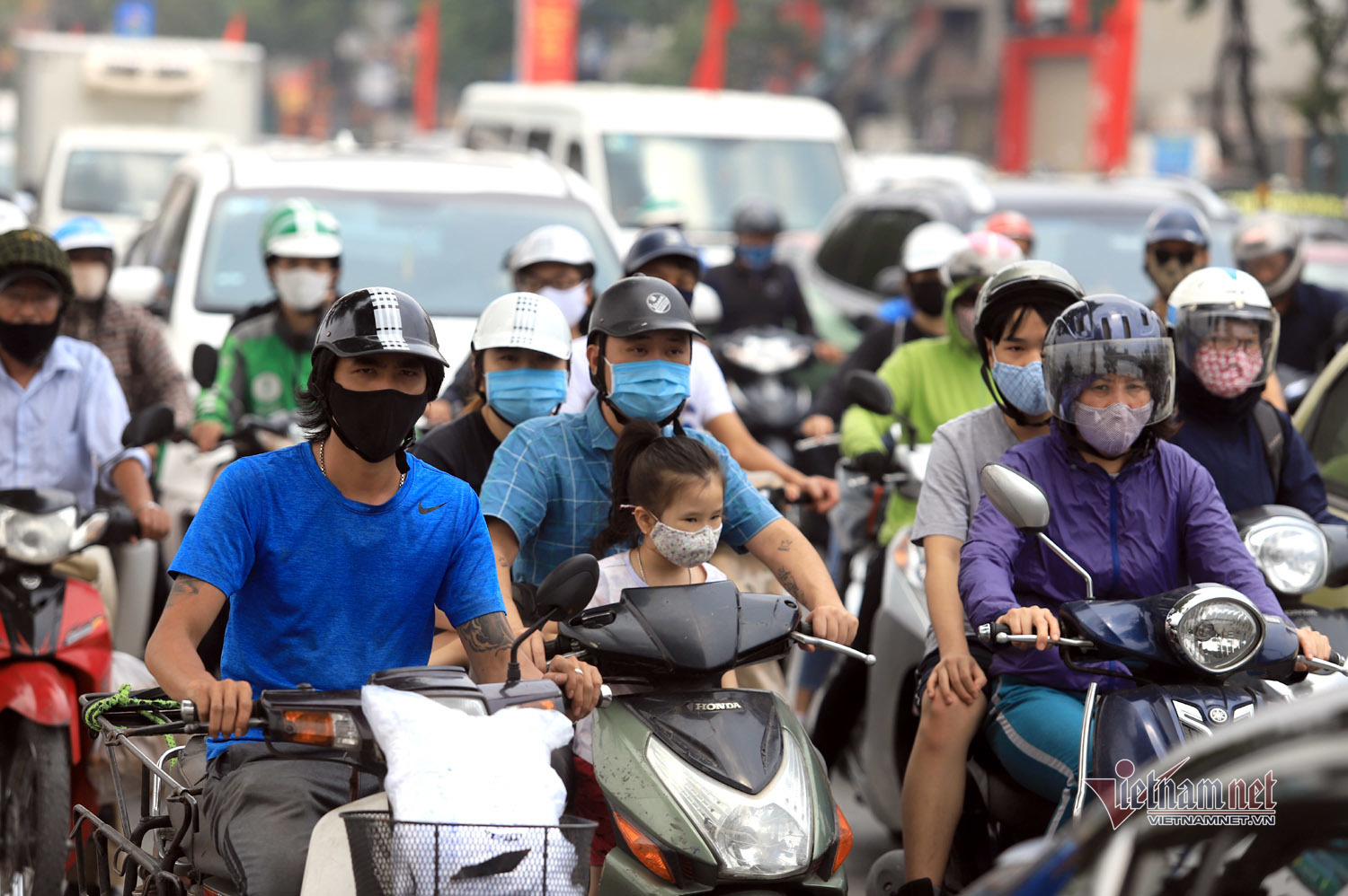 kin kin roi ha noi ngay dau nghi le duong ve que xa qua xa