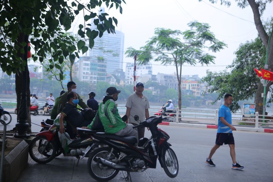 nhieu dia diem du lich noi tieng ha noi van dong cua dip 304