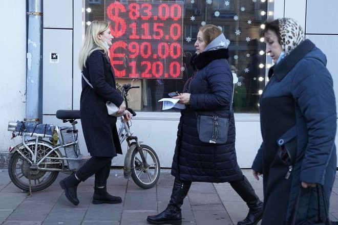 Các giải pháp bảo vệ tiền tệ của Nga trước “bão” trừng phạt ảnh 1