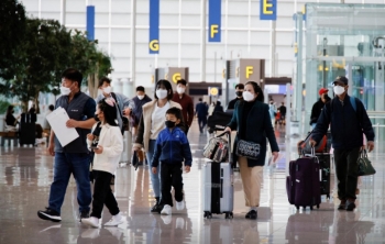 Làn sóng du lịch bù đắp hậu COVID-19 bùng nổ, người Hàn Quốc đổ xô ra nước ngoài