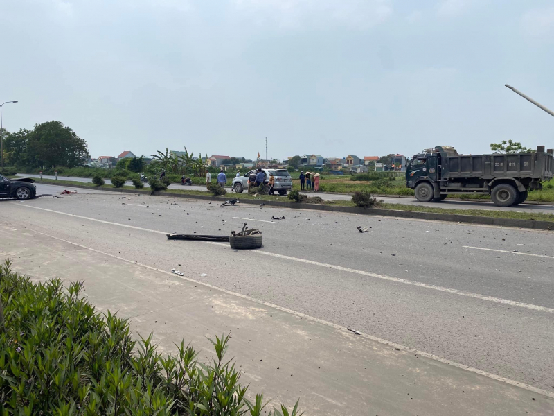 Hai vợ chồng nguyên Bí thư Tỉnh ủy Ninh Bình tử vong do tai nạn giao thông -0