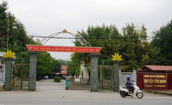 thanh hoa bac de xuat xay dung tuong dai 20 ty cua huyen yen dinh