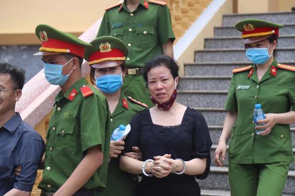 nang diem thi o hoa binh ai cung gu minh thang lung se khuyet tat