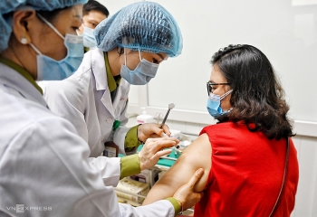 Một số nước "sẽ chuyển giao công nghệ sản xuất vaccine cho Việt Nam"