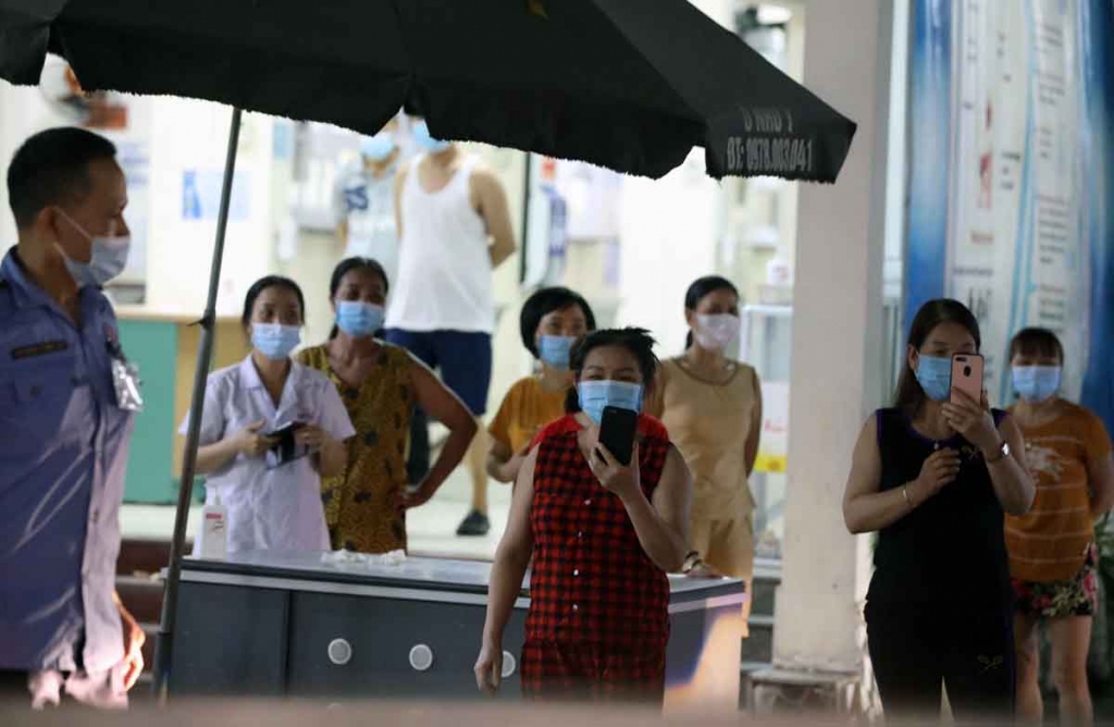 Hai cơ sở của Bệnh viện K hết phong toả