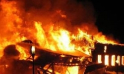 TP.HCM: Nhà bốc cháy khiến 1 người tử vong, 3 người bỏng nặng