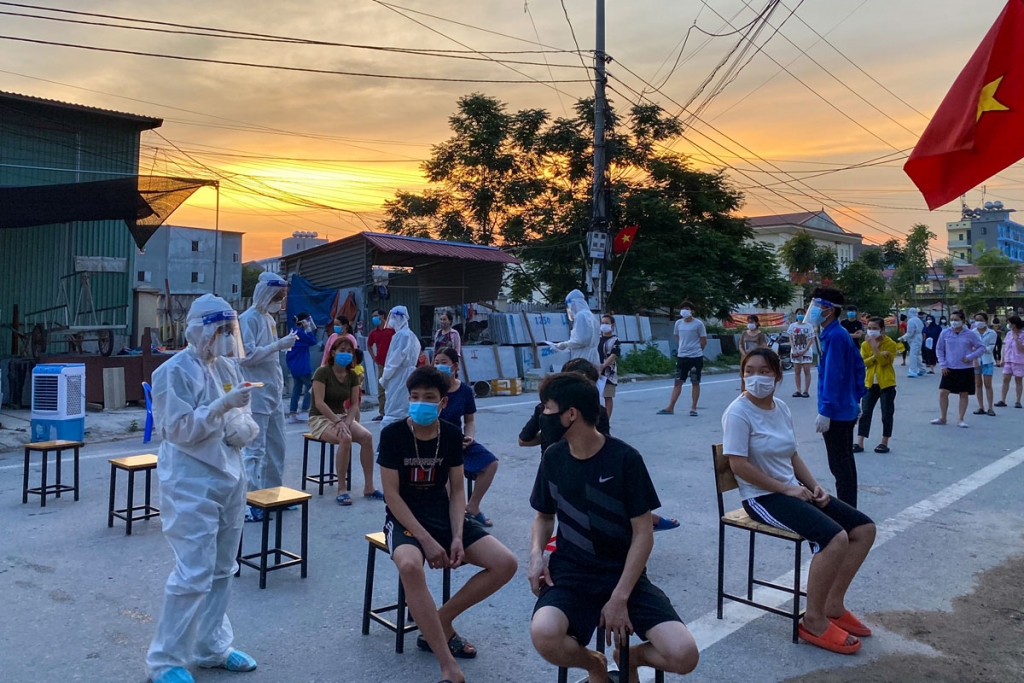 Dịch vẫn nóng phía Nam, hạ nhiệt ở miền Bắc