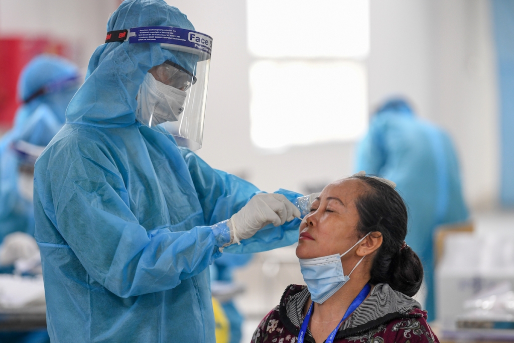 Tối 16/6 thêm 155 ca Covid-19 Tối 16/6 thêm 155 ca Covid-19