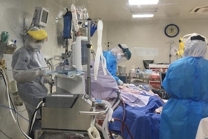 TP HCM có thiếu máy thở, ECMO nếu thêm nhiều bệnh nhân nặng?