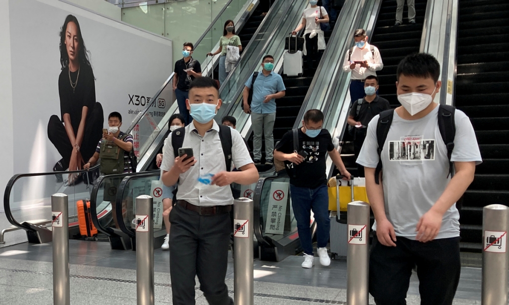 Sân bay Thâm Quyến hủy hơn 400 chuyến bay vì một ca nCoV