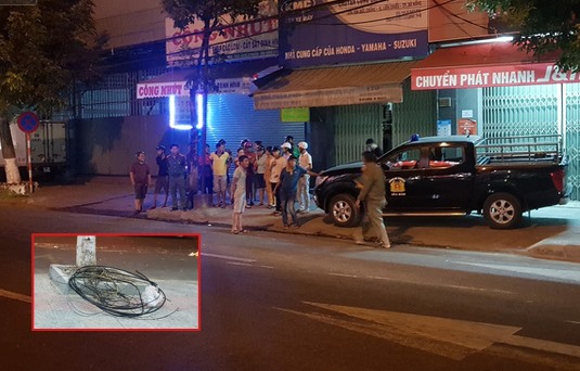 vuong vao day cap nam thanh nien di xe may bi cua ngang co