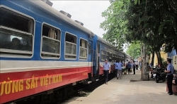Đường sắt lập thêm tàu từ Đà Nẵng đi Hà Nội và Sài Gòn