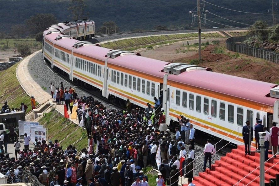 Dự án đường sắt SGR của CCCC Trung Quốc ở Kenya. Ảnh: AFP