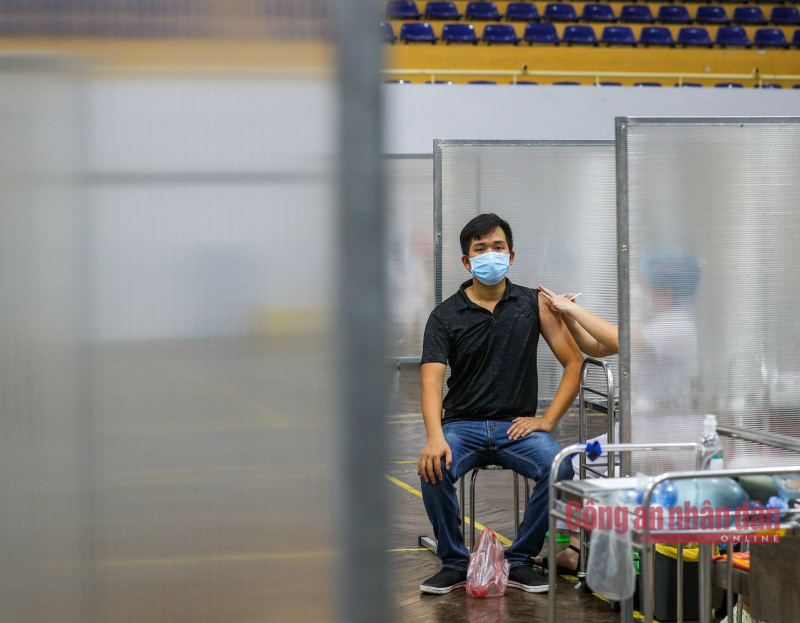 Quận Đống Đa hoàn thành tiêm vaccine cho ba phường -2