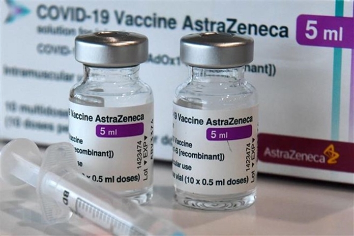 TP.HCM rút ngắn thời gian tiêm 2 mũi vaccine AstraZeneca còn 6 tuần - 1