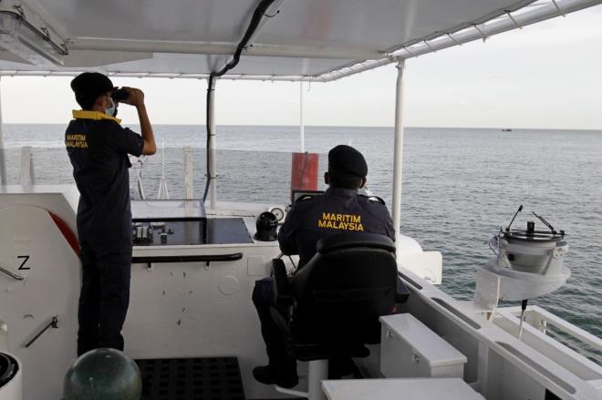 Malaysia bắt 60 công dân và 6 tàu cá Trung Quốc xâm phạm lãnh hải - 1