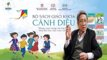 Khi sách giáo khoa dạy hư trẻ em