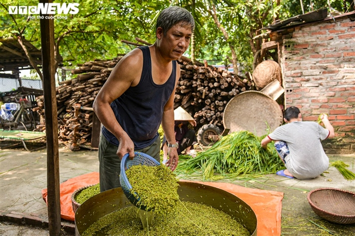 Làng cốm Mễ Trì, Hà Nội đỏ lửa, rộn vang tiếng chày sau thời gian giãn cách - 8