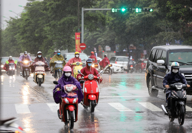 Hà Nội mưa lạnh dầm dề cả ngày -0