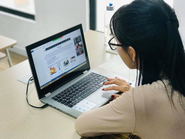Hà Nội  tiếp tục học trực tuyến, chuẩn bị lên phương án tiêm vaccine cho học sinh  -0