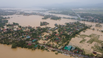 Bão Vamco khả năng mạnh lên