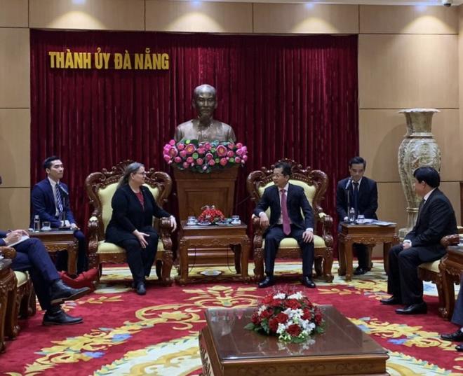 Tổng lãnh sự Mỹ: Quan hệ Việt - Mỹ có được nhờ dũng cảm, thiện chí và chăm chỉ  - 1