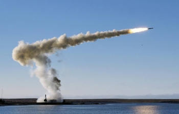 Cặp đôi tên lửa sát thủ Nga tập huỷ diệt tàu chiến kẻ thù ở Biển Đen
