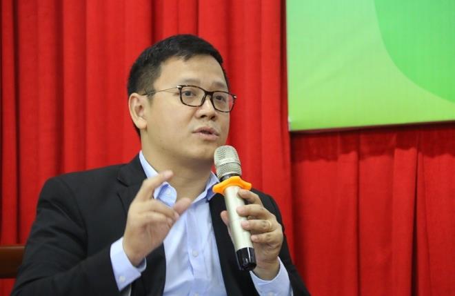 Chân dung giáo sư trẻ nhất Việt Nam năm 2020  - 1