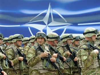 NATO đông tiến: Nga và bài học về cú lừa thế kỷ của Mỹ